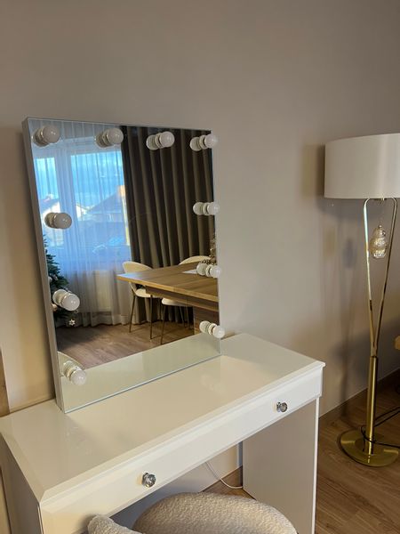 Lustro wizażowe, makijażowe, make up,do wizażu 60-80 wiszace zdjęcie 4