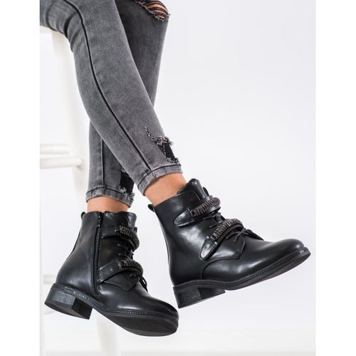 Zdobione Workery r.40 na Arena.pl