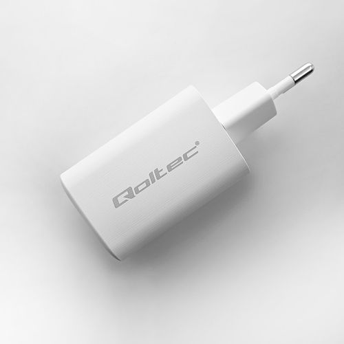 Qoltec Ładowarka sieciowa 65W GaN ULTRA | 5-20V | 2.25-3.25A | 1 x USB typ C PD | 1 x USB QC 3.0 | Biała na Arena.pl