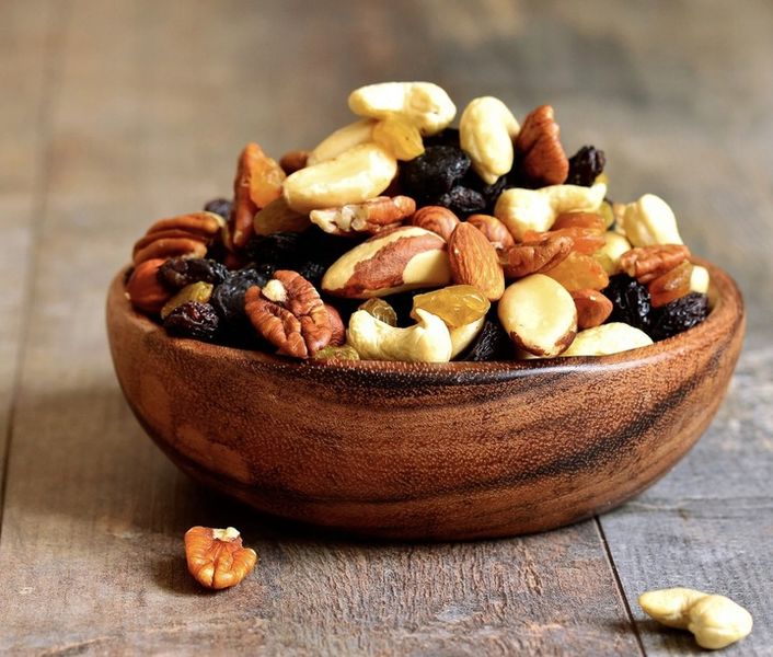 MIESZANKA STUDENCKA 1kg Orzechy bakalie naturalna przekąska jakość zdjęcie 2