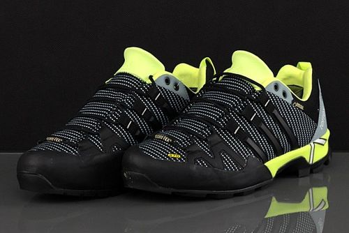 adidas TERREX BOOST W (B44423) na Arena.pl