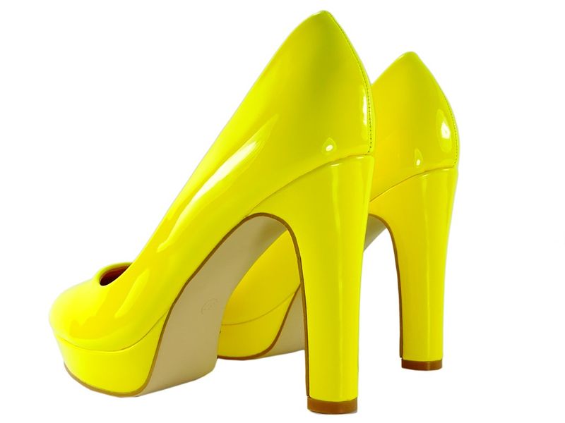 Żółte szpilki na platformie lakierowane 39 zdjęcie 2