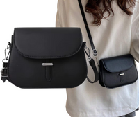 Czarna mała torebka skórzana na ramię damska elegancka z klapą