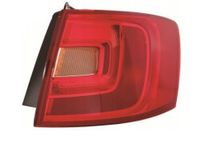Volkswagen Jetta 10-14 lampa tylna Prawa