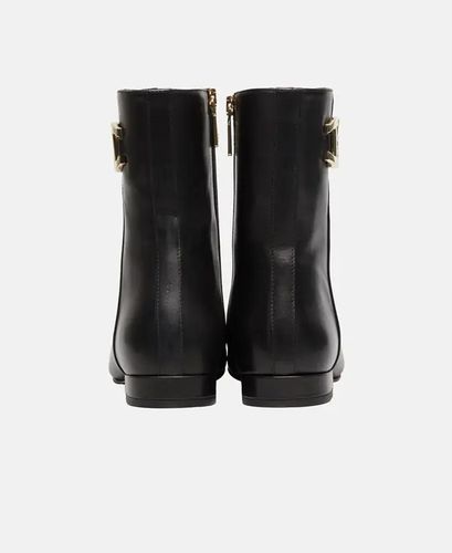 Damskie botki Aigner rozmiar 39 na Arena.pl