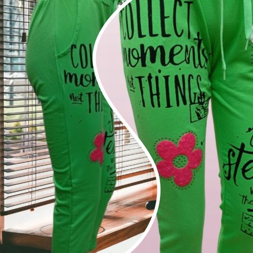 Spodnie DRESOWE damskie wiosenne w kwiaty elastyczne zielone bawełna na Arena.pl