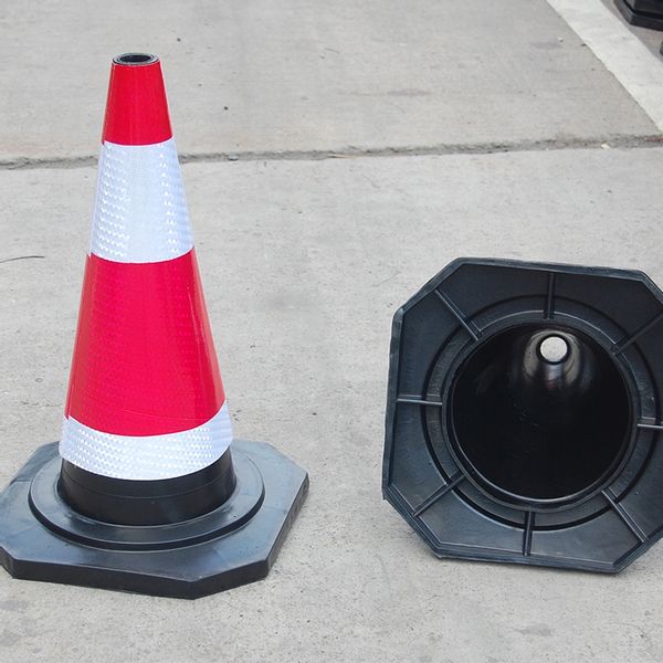 PACHOŁEK DROGOWY OSTRZEGAWCZY MIĘKKI ODBLASK SŁUPEK SKŁADANY ODBLASKOWY 57 zdjęcie 6