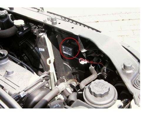 ULTRADŹWIĘKOWY ODSTRASZACZ KUN SZCZURÓW MYSZY DO SAMOCHODU KEMO M100N na Arena.pl