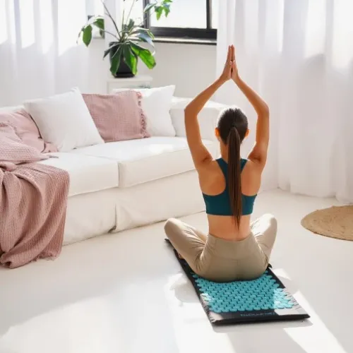 Mata do akupresury AKUMATA Z PODUSZKĄ MASAŻ CIAŁA na Arena.pl