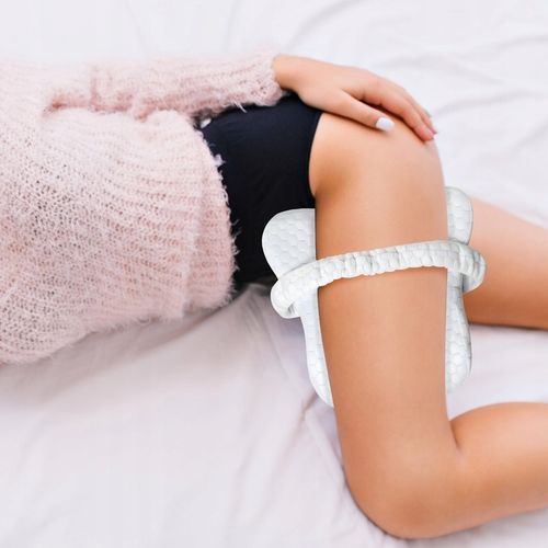 PODUSZKA ORTOPEDYCZNA KLIN MIĘDZY NOGI KOLANA DO SPANIA SEPARATOR MEMORY na Arena.pl