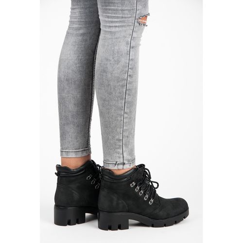 Wiązane traperki r.41 na Arena.pl