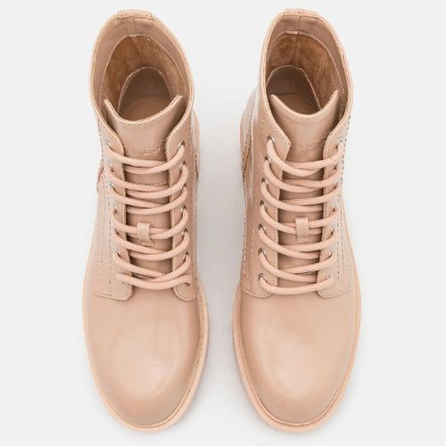 Guess Botki Damskie Workery Folowe Beżowe Sznurowane Na Platformie 38 na Arena.pl