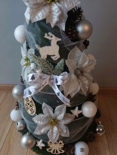 STOŻEK choinka DEKOROWANY z ozdobami 140 cm UBRANA na Arena.pl