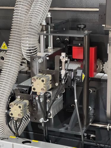 Okleiniarka REMA dwie cykliny polerka zarabianie naroży wstępne frezowanie na Arena.pl