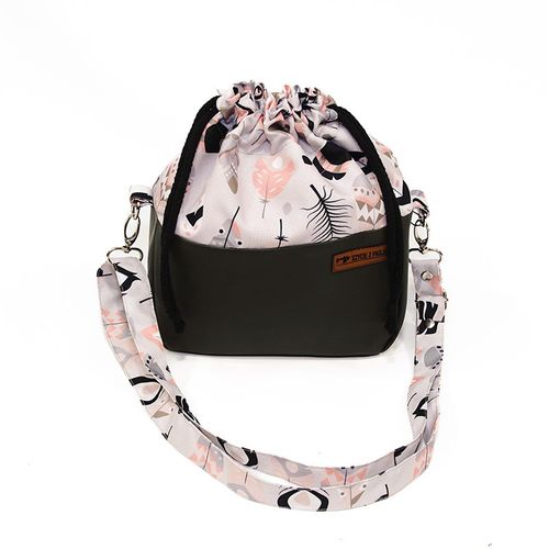 Torebka Sakiewka Ciemnozielona z Motywem Piórek – Handmade na Arena.pl