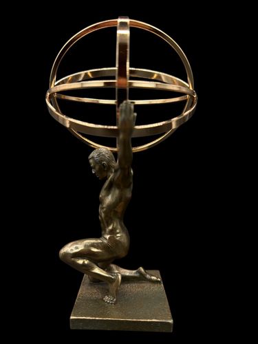 KLĘCZĄCY ATLAS Z GLOBEM VERONESE WU77585A1 na Arena.pl