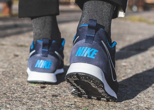 Nike MD Runner 2 Eng Mesh (902815-400)41 na Arena.pl