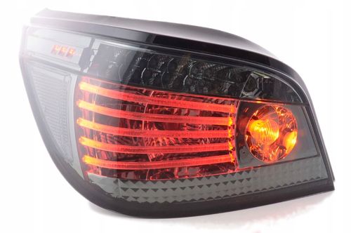 LAMPY DIODOWE Do BMW E60 SEDAN Od 2003 Do 2007 DYNAMICZNY KIERUNKOWSKAZ na Arena.pl