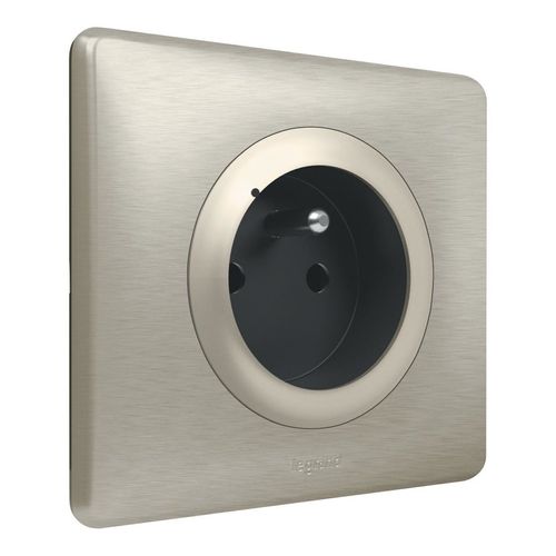 Celiane with NETATMO Gniazdo connected 16A TYTANOWE Legrand 067775 na Arena.pl