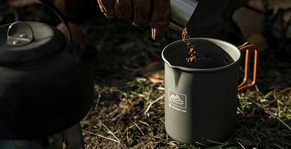 Młynek do Kawy Ręczny Turystyczny Helikon Camp 50gr pojemności podróżny zdjęcie 16