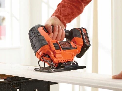 BLACK+DECKER WYRZYNARKA 18V BDCJS18 na Arena.pl