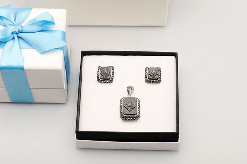 Srebrne kolczyki Staviori na Arena.pl