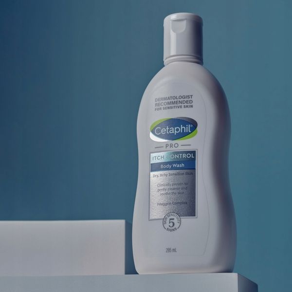Cetaphil PRO Itch Control emulsja do mycia 295 ml zdjęcie 4