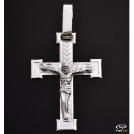 SREBRNY KRZYŻ Z UKRZYŻOWANYM JEZUSEM SREBRO PRÓBY 925 na Arena.pl