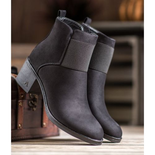 Czarne Botki r.38 na Arena.pl