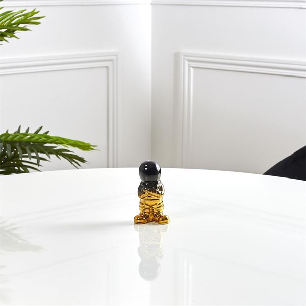 Figurka dekoracyjna Astronauta czarny zdjęcie 4