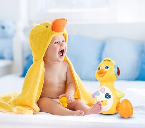 KACZUSZKA KACZKA INTERAKTYWNA EDUKACYJNA MUZYCZNA ŚPIEWA TAŃCZY CHODZI na Arena.pl