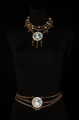 naszyjnik z perłami i zawieszką (c23/fsh/09au) na Arena.pl