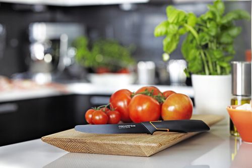 FISKARS NÓŻ DO POMIDORÓW 13 cm EDGE na Arena.pl