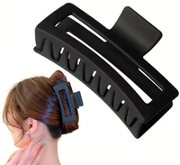 Klamra spinka duża plastikowa kwadratowa czarna ozdobna