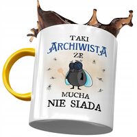 Kubek Żółty Dla Archiwisty Taki Że Mucha Nie Siada Z Nadrukiem Ze Zdjęciem