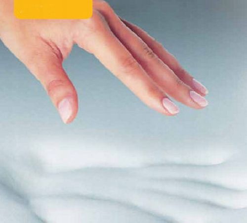 Qmed poduszka ortopedyczna do spania Profilowana szwedzka DUŻA profil. L na Arena.pl