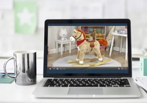 KOŃ na biegunach ŚPIEWAJĄCY, interaktywny KONIK na Arena.pl