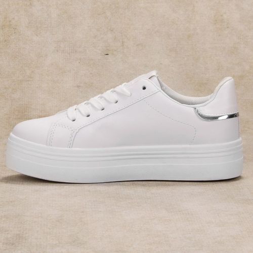 Modne Buty Sportowe r.39 na Arena.pl
