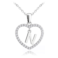 MINET Srebrny naszyjnik litera w sercu „N” z cyrkoniami