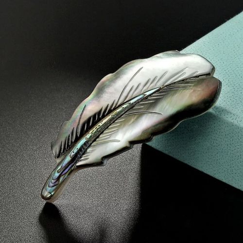 PINETS broszka Pióro Piórko masa perłowa Ozdoba na Arena.pl