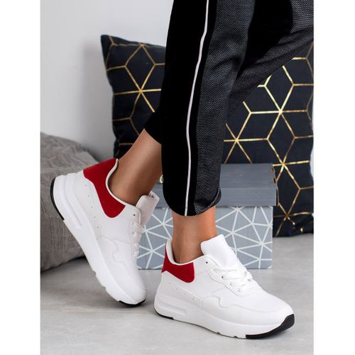 Białe Sneakersy r.39 na Arena.pl