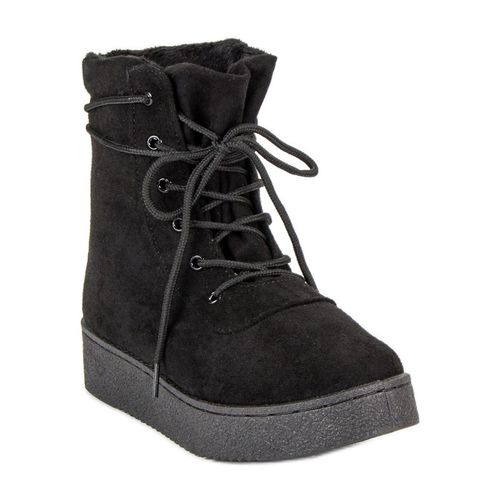 Wiązane botki na platformie r.36 na Arena.pl