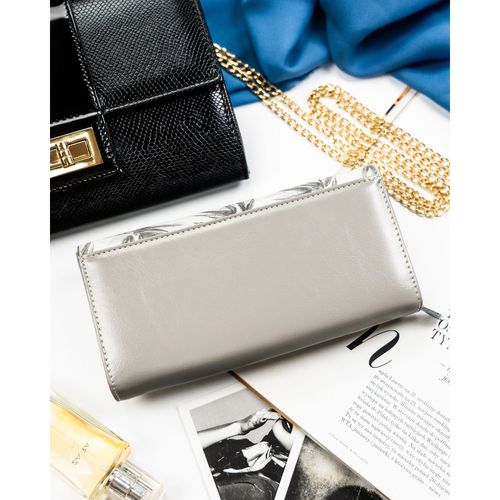 biały, duży portfel damski z systemem rfid zamykany na zatrzask - peterson na Arena.pl