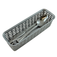 pojemnik koszyk na sztućce rattan szary 24,2 x 8 x 6 cm