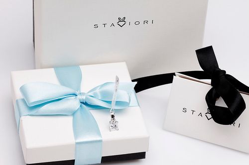 Srebrny wisiorek Staviori na Arena.pl