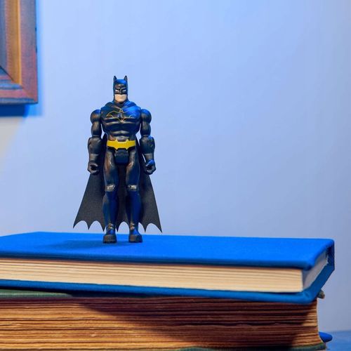 ZESTAW BATMAN BATMOBILE ZDALNIE STEROWANY + FIGURKA POJAZD AUTO RC PILOT na Arena.pl