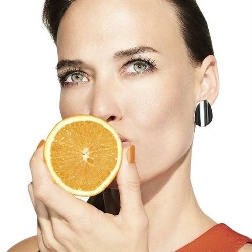 Avon Anew Radiance serum do twarz z 10% witaminą C na Arena.pl