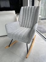 FOTEL BUJANY NA PŁOZACH TKANINA BEŻ FW6