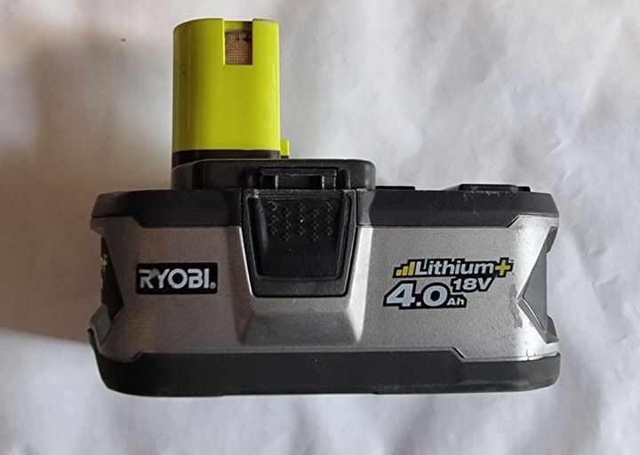 Akumulator Li-Ion Ryobi 18 V 4 Ah zdjęcie 12