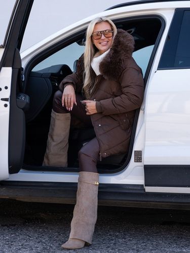 LEXI Klasyczna Luźna KURTKA Damska Pikowana Kaptur Z Futerkiem na Arena.pl